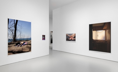 Exhibition : Wolfgang Tillmans David Zwirner Daily Art Fair