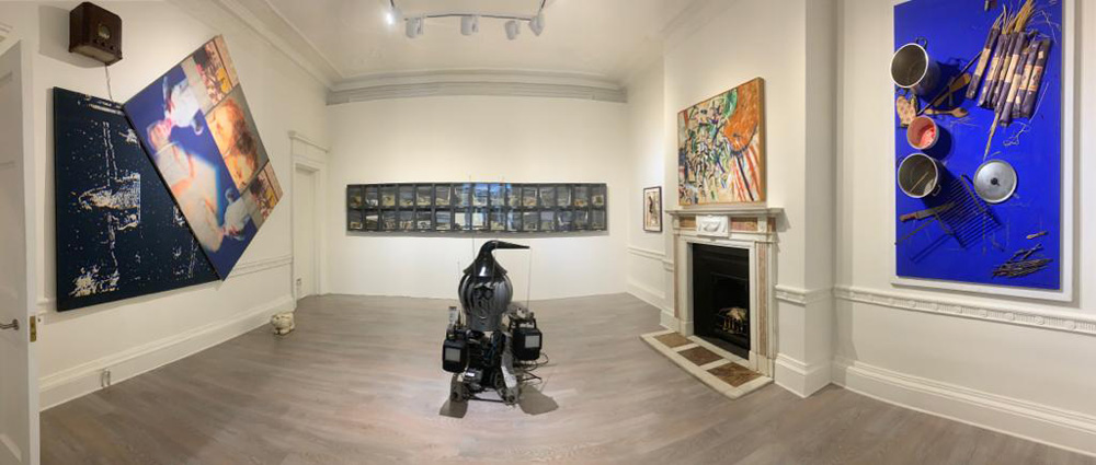  Cardi Gallery 