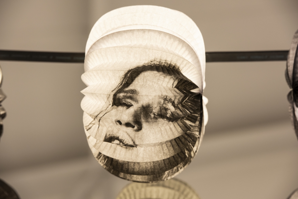 Carlos Aires  Sabrina Amrani 