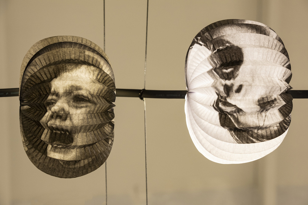 Carlos Aires  Sabrina Amrani 