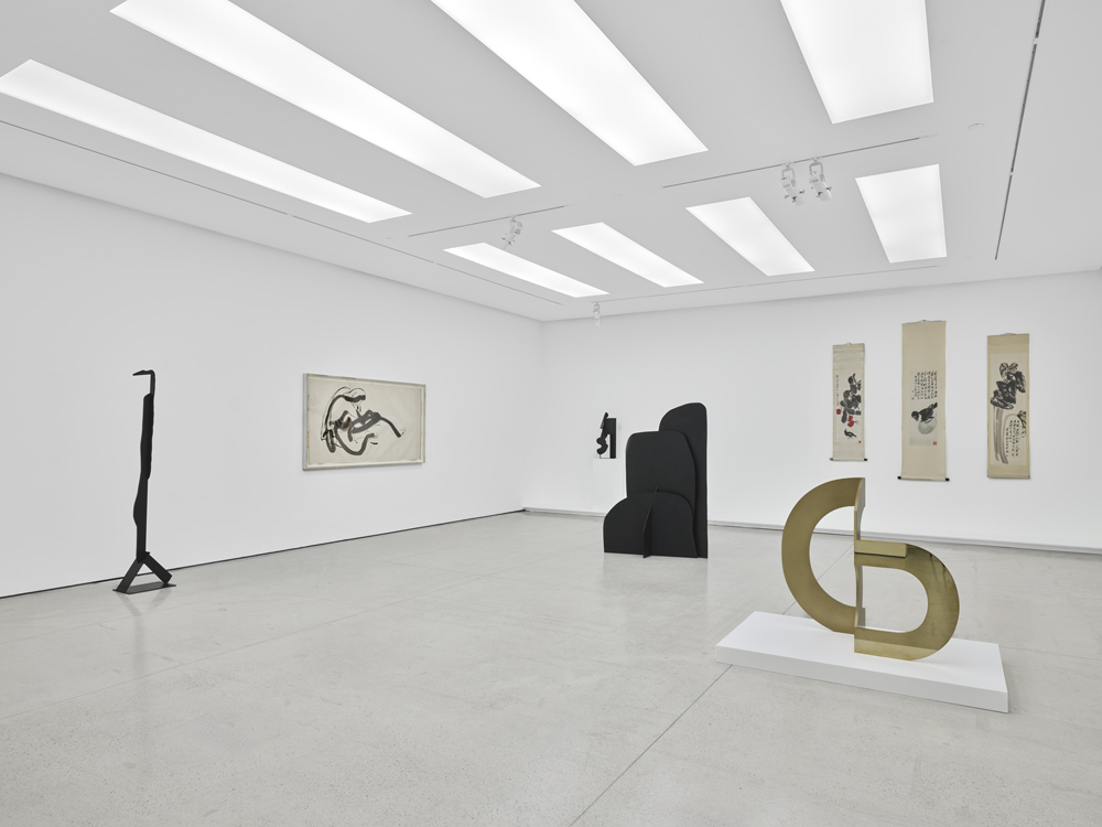 Isamu Noguchi White Cube 