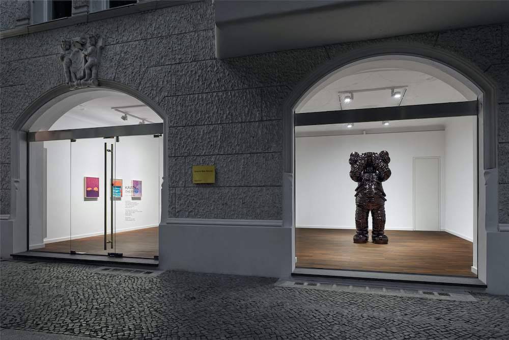 KAWS Galerie Max Hetzler 