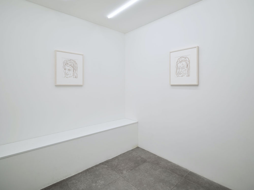 Steven Shearer Galerie Eva Presenhuber 