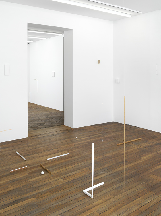 Fernanda Gomes Galerie Peter Kilchmann 