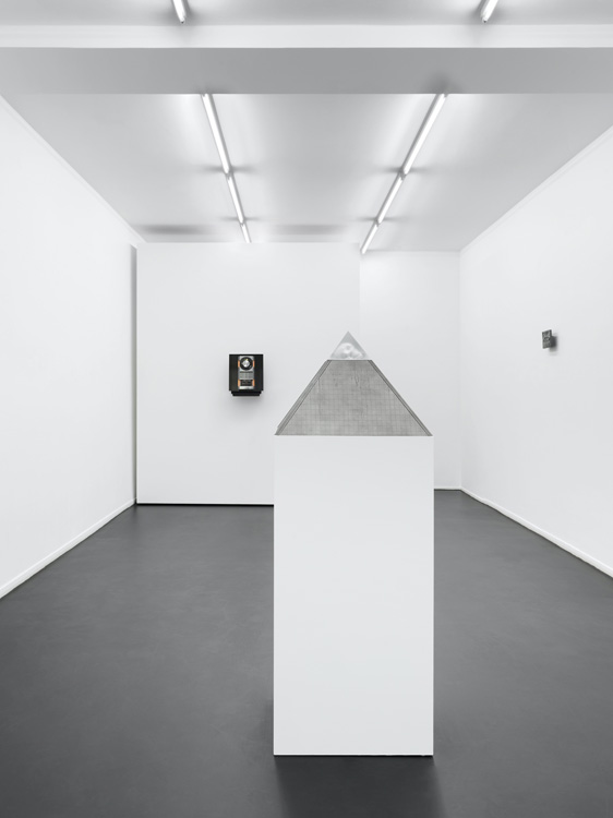 Christelle Oyiri Galerie Buchholz 