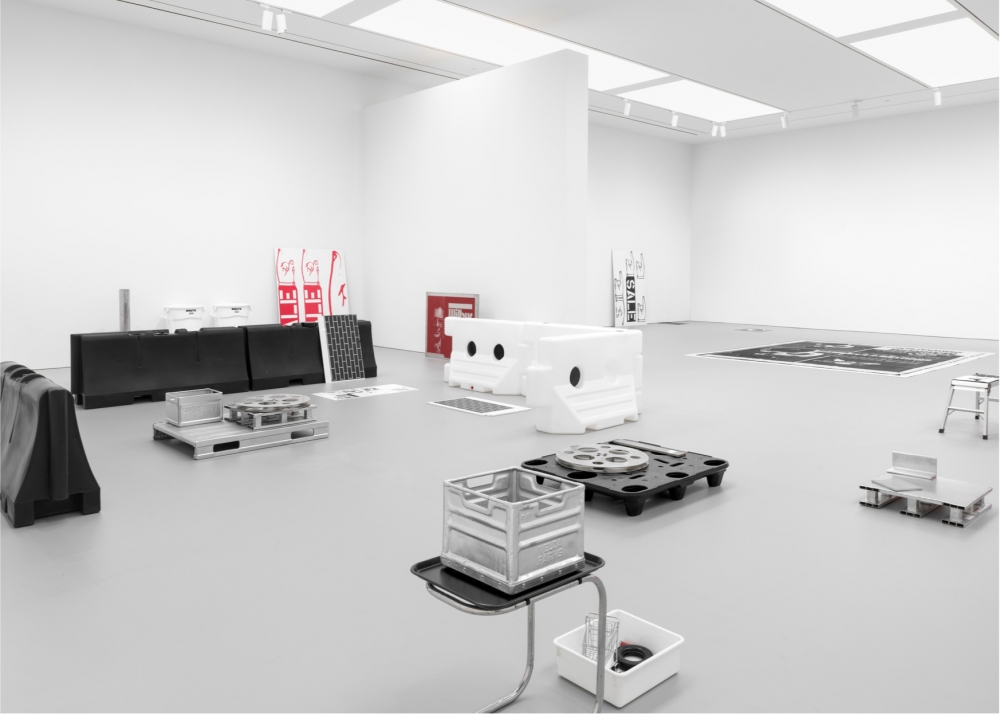 Cady Noland Gagosian 