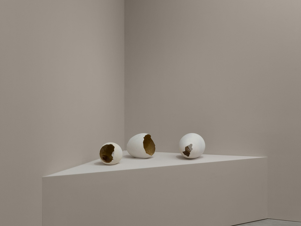 Maria Bartuszová Alison Jacques 