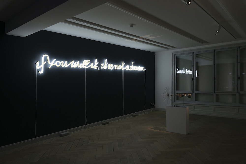 Yael Bartana  Galerie Peter Kilchmann 