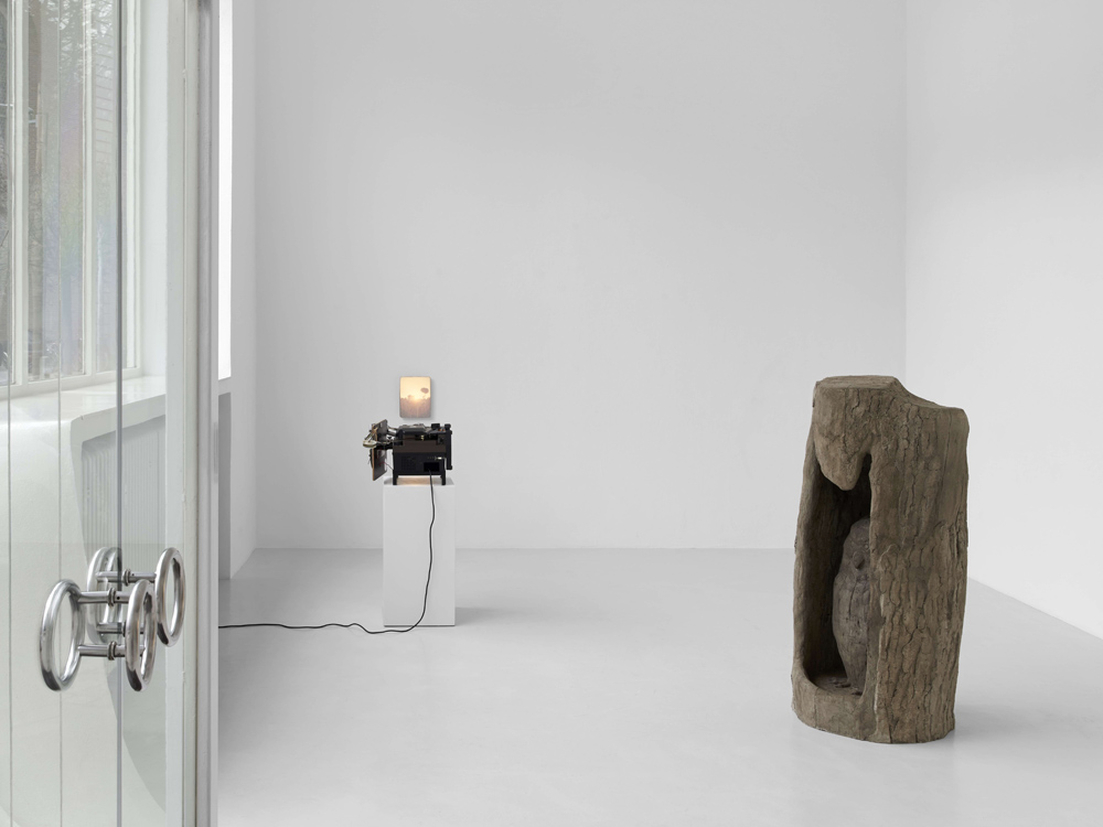 Laurent Le Deunff Sies + Höke Galerie 