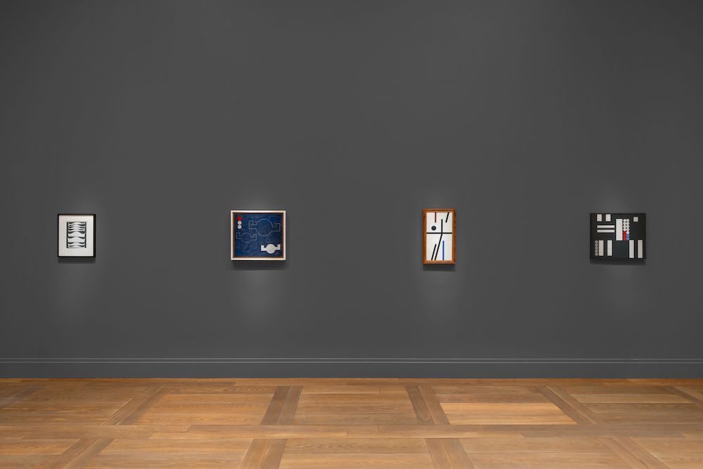 Sophie Taeuber-Arp Hauser & Wirth 