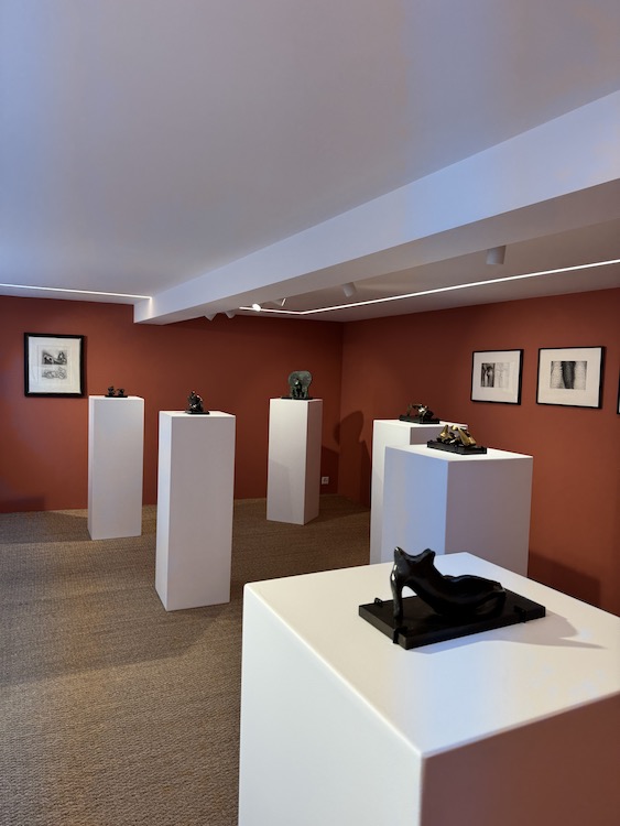 Henry Moore Hindergässli 