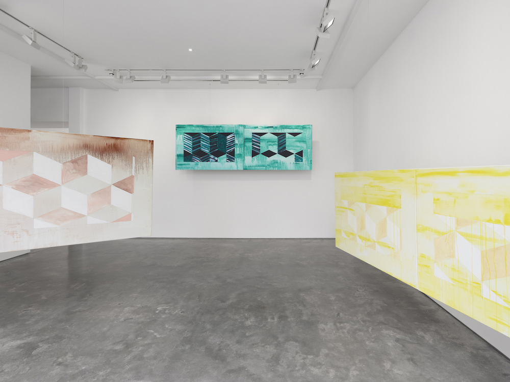  Lisson Gallery 
