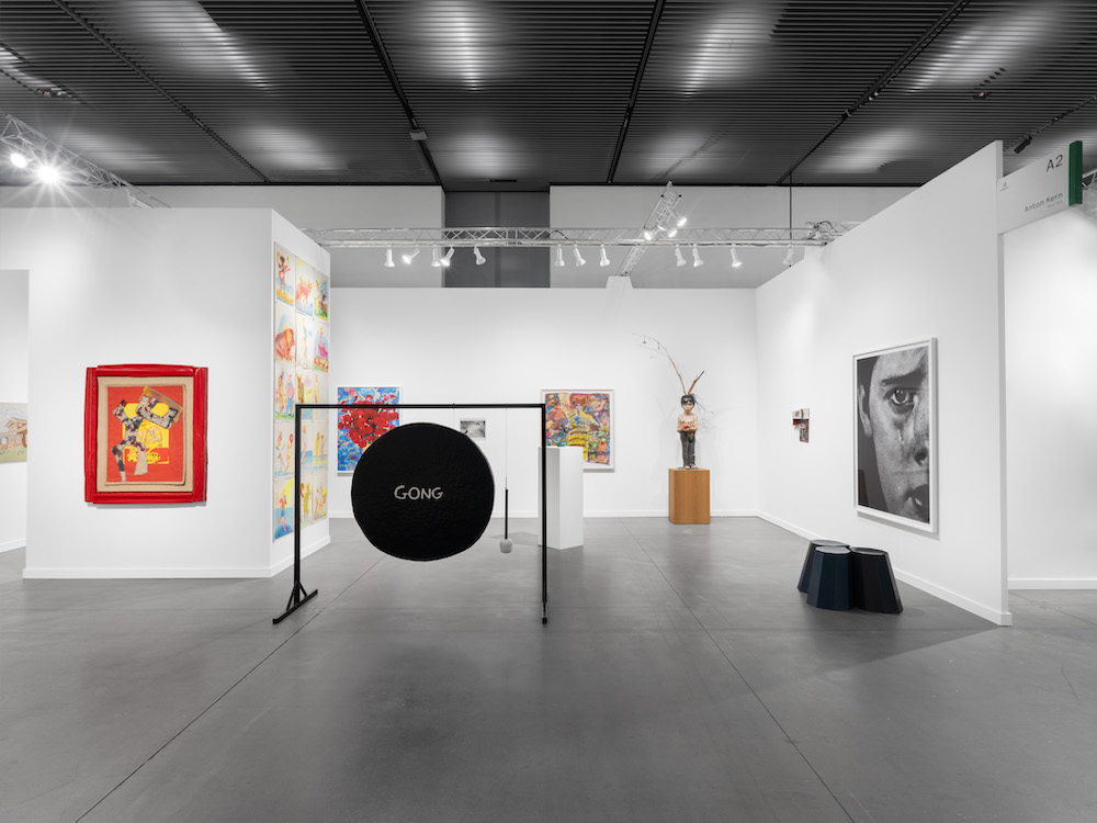  Anton Kern Gallery 
