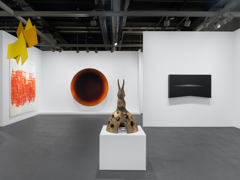  Lisson Gallery 