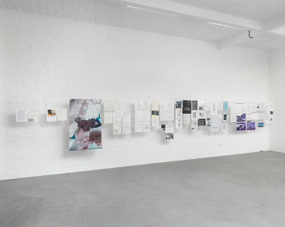 Peter Fend Galerie Barbara Weiss 