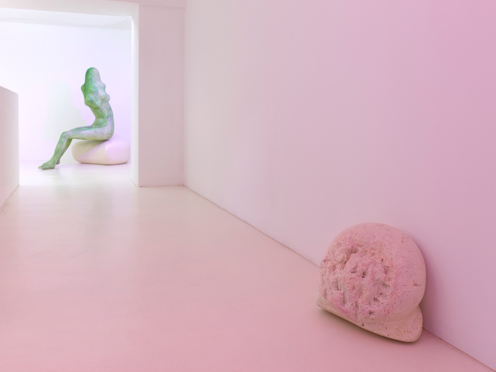 Naufus Ramírez-Figueroa Sies + Höke Galerie 