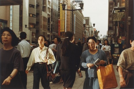 Philip-Lorca diCorcia, Tokyo, 1994, David Zwirner