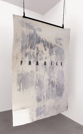 Etti Abergel, Fragile / drawing object, 2019 , Galerie Mezzanin