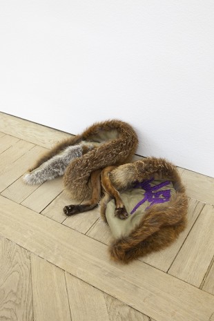 Isa Melsheimer, Fuchs / Kool Killer, 2012, Esther Schipper