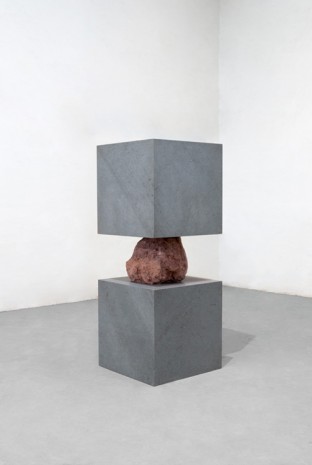 Jose Dávila, The weaker has conquered the stronger II, 2019, König Galerie