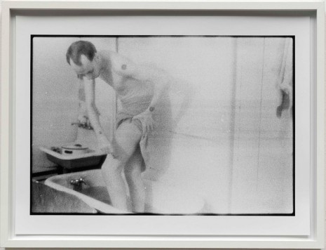 Zoe Leonard, Iolo Carew, shaving his legs, 1981/2012, Capitain Petzel