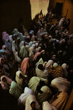 Harry Gruyaert, Women praying on the shrine of a marabout, Tineghir, Morocco, 1986 , Howard Greenberg Gallery