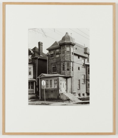 Joachim Koester, Some Boarded Up Houses (Philadelphia) (2), 2011, Galleri Nicolai Wallner