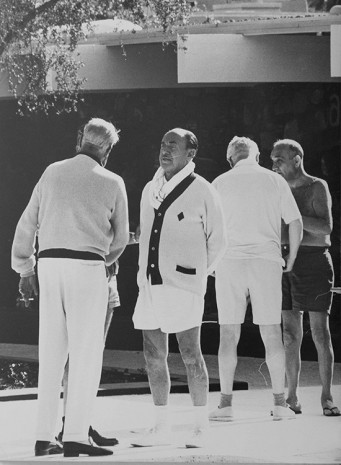 Julian Wasser, Jack Warner in Palm Springs, 1961, Wentrup