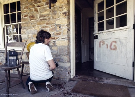 Julian Wasser, Roman Polanski at the murder house, 1969/2012, Wentrup