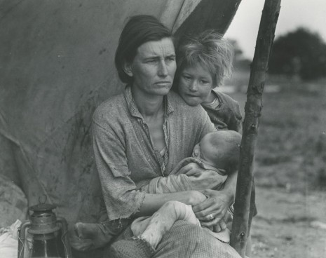 Dorothea Lange, Migrant Mother, Nipomo, California, 1936, Howard Greenberg Gallery