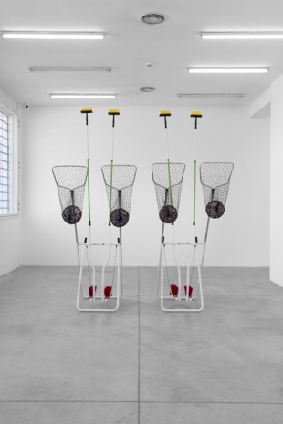 Marepe, Simulador de caminhada [Walking Simulator], 2015, Galleria Franco Noero