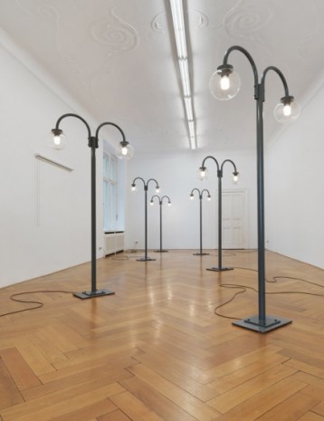 Gili Tal, Inward Looking, 2020 , Galerie Buchholz