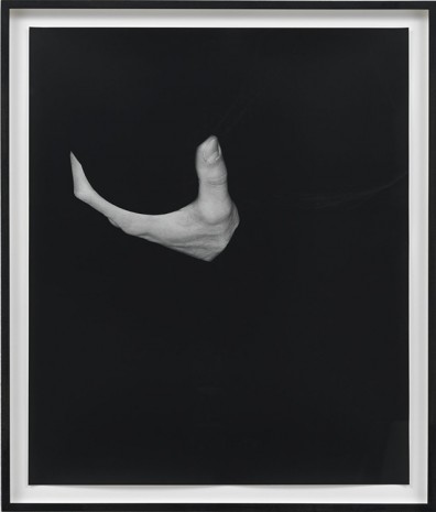 Talia Chetrit, Hand on Body (Breast), 2012, Sies + Höke Galerie