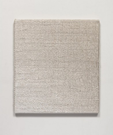 Analia Saban , Woven Diagonal Gradient Composition as Weft (Top-right Corner to Bottom-left Corner, White), 2019, Tanya Bonakdar Gallery