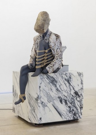 Bojan Sarcevic, Homo Sentimentalis (cheville), 2020, galerie frank elbaz