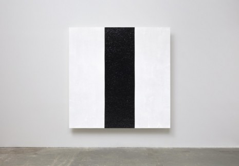 Mary Corse, Untitled (White with Black Reflective Inner Band), 2020, Lisson Gallery