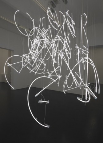 Cerith Wyn Evans,  Neon Forms (after Noh V), 2019, Galerie Buchholz