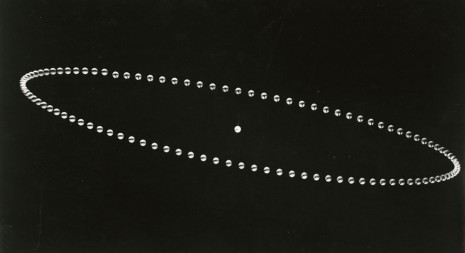 Berenice Abbott, Multiple exposure of a swinging ball, 1958-61, Howard Greenberg Gallery