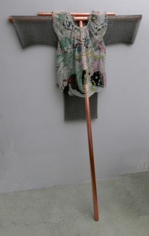 Sarkis, 2015.04. La maille et la robe Tsumori Chisato porte, 2015 , Galerie Nathalie Obadia