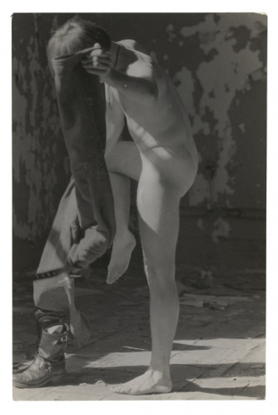Alvin Baltrop, The Piers (man undressing), n.d. (1975-1986) , Galerie Buchholz