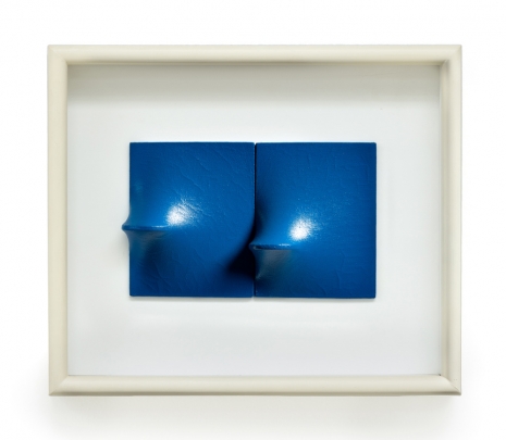 Agostino Bonalumi, Blu, 1968 , Cardi Gallery