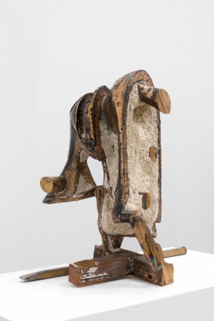 June Crespo, Instrumentos y fetiches, 2021 , Galería Heinrich Ehrhardt