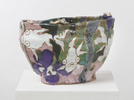 Karin Gulbran, Untitled (Fishbowl with three snails), 2021, MASSIMODECARLO