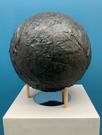 Marcos Lutyens, Inductive sphere (K Allado- McDowell), 2021, Galerie Alberta Pane