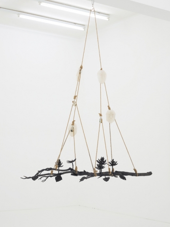 Naufus Ramírez-Figueroa, Deus Ex Machina, 2021 , Sies + Höke Galerie