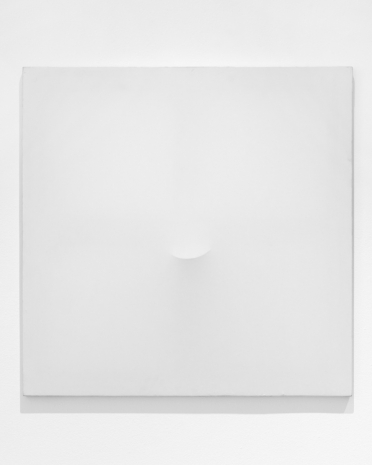 Turi Simeti, Un ovale bianco, 2002 , The Mayor Gallery