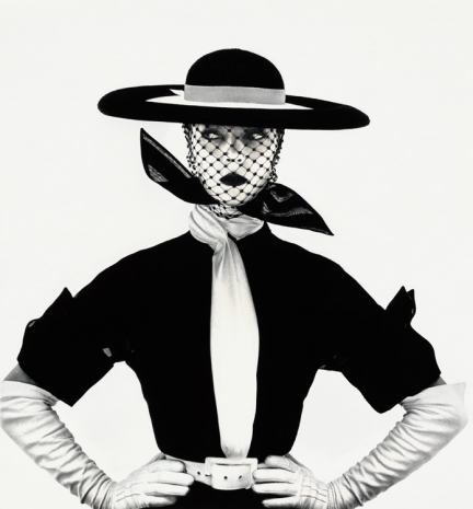 Irving Penn, Black and White Vogue Cover (Jean Patchett), 1950 , Cardi Gallery