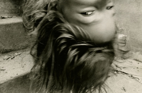 Mark Cohen, Upsidedown Girl, 1974 , Howard Greenberg Gallery