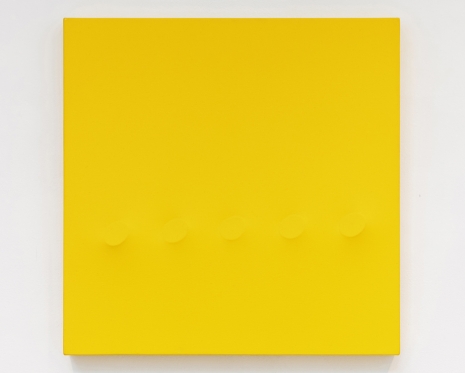 Turi Simeti, Cinque ovali gialli , 2016 , The Mayor Gallery