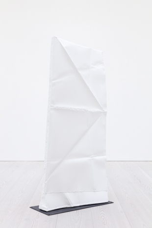 Anna Fasshauer, Monolith, 2021 , Galerie Forsblom